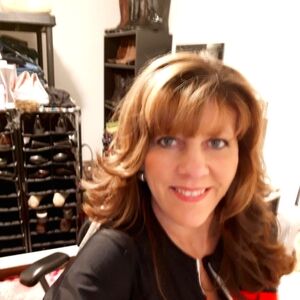 Meet your Posher, Cheri